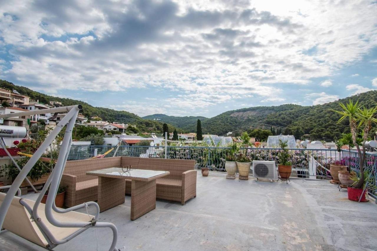 Alexandros Lejlighedshotel Poros Town Eksteriør billede