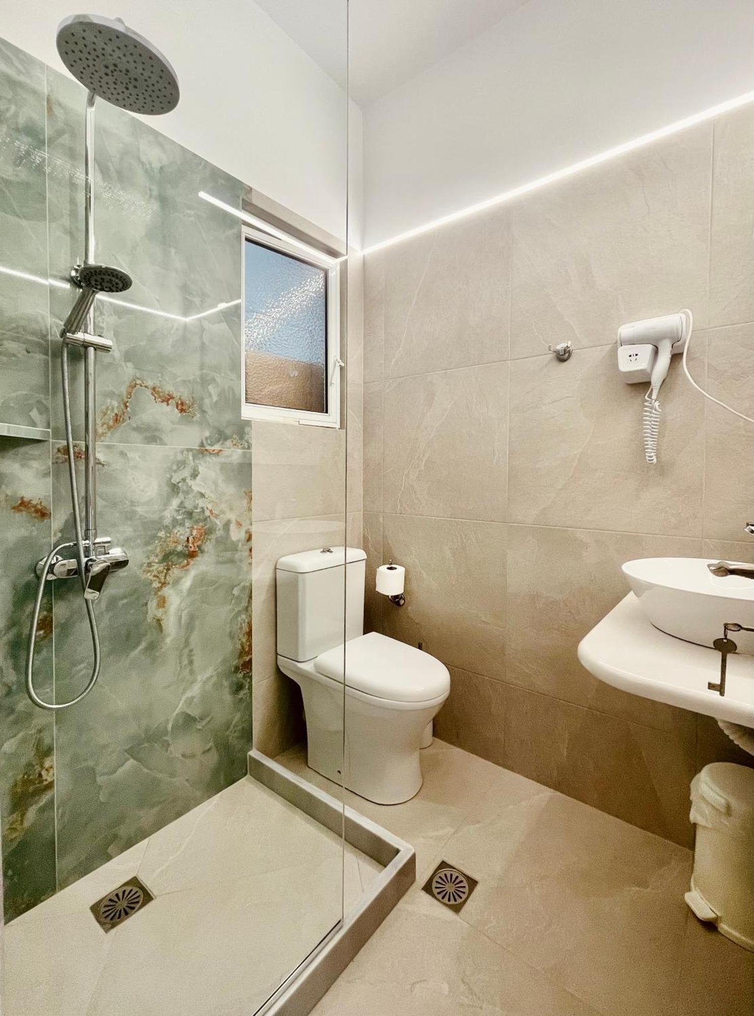 Alexandros Lejlighedshotel Poros Town Eksteriør billede
